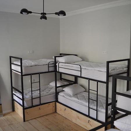 Woodmood Hostel Tbilisi Bagian luar foto