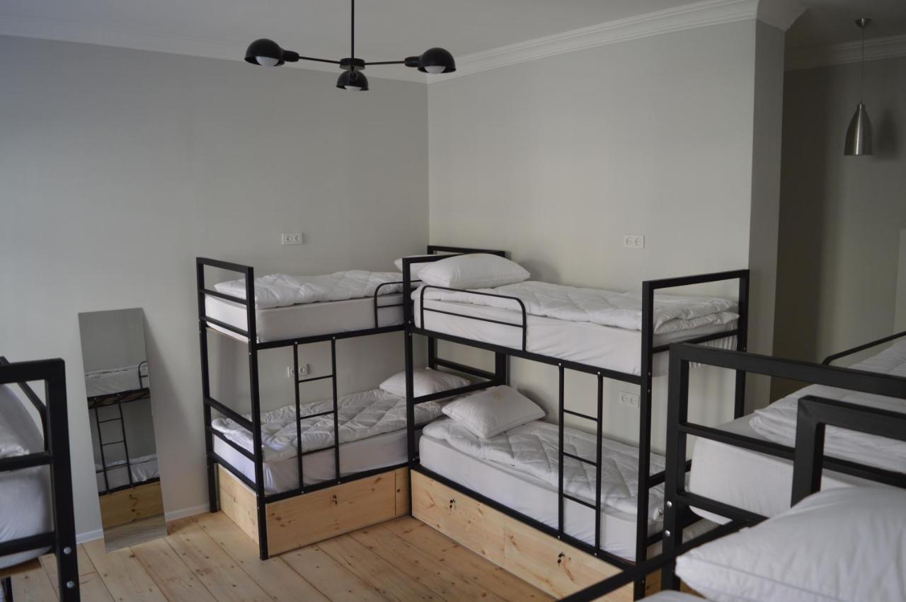 Woodmood Hostel Tbilisi Bagian luar foto