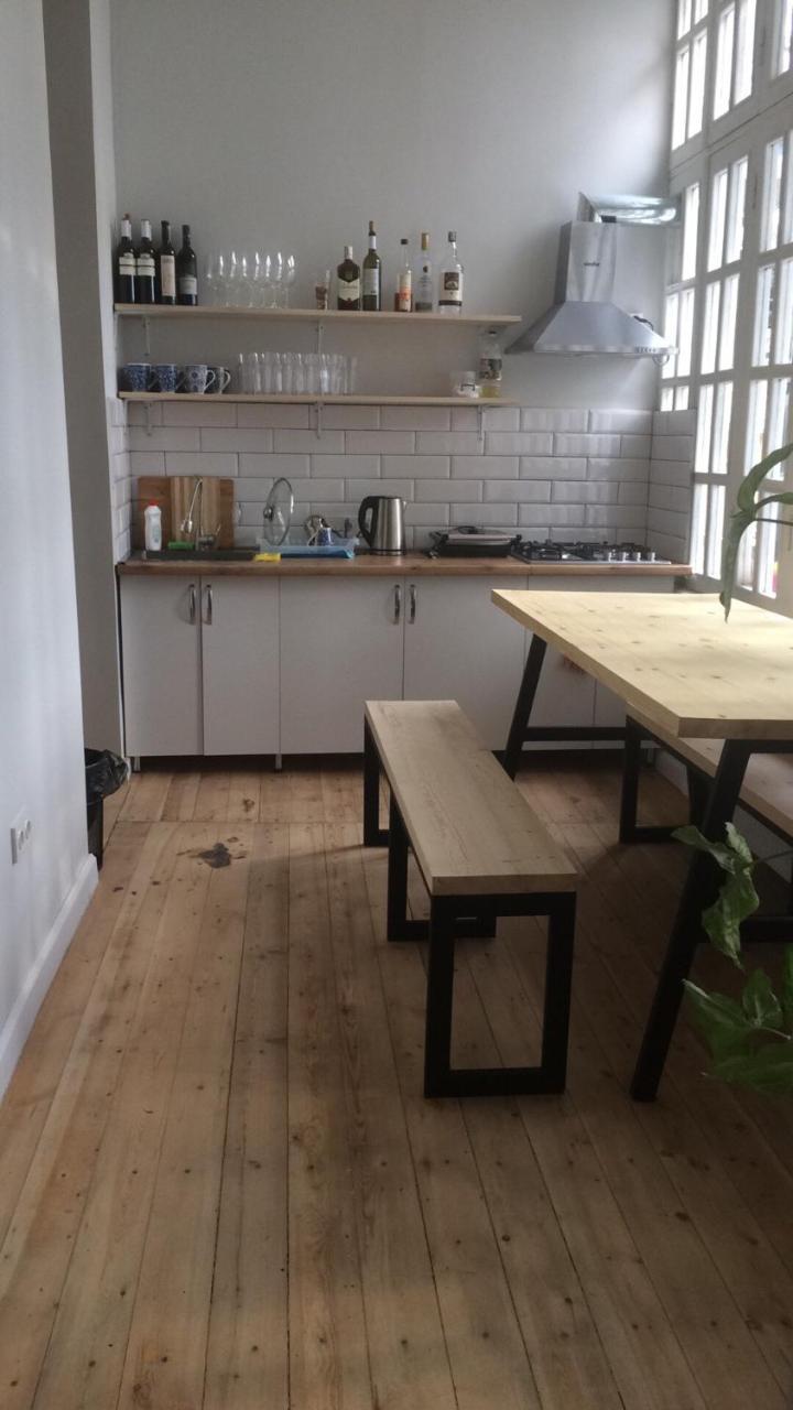 Woodmood Hostel Tbilisi Bagian luar foto