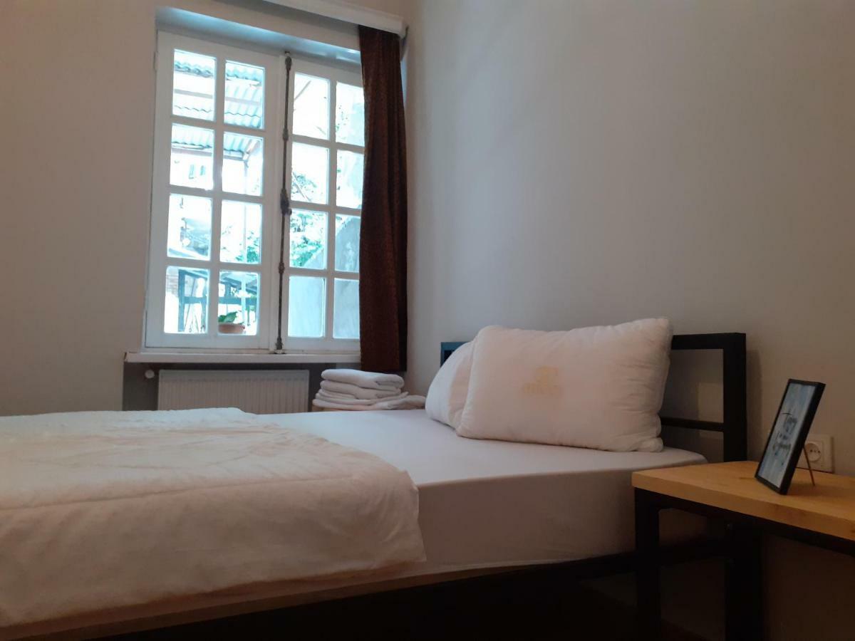 Woodmood Hostel Tbilisi Bagian luar foto